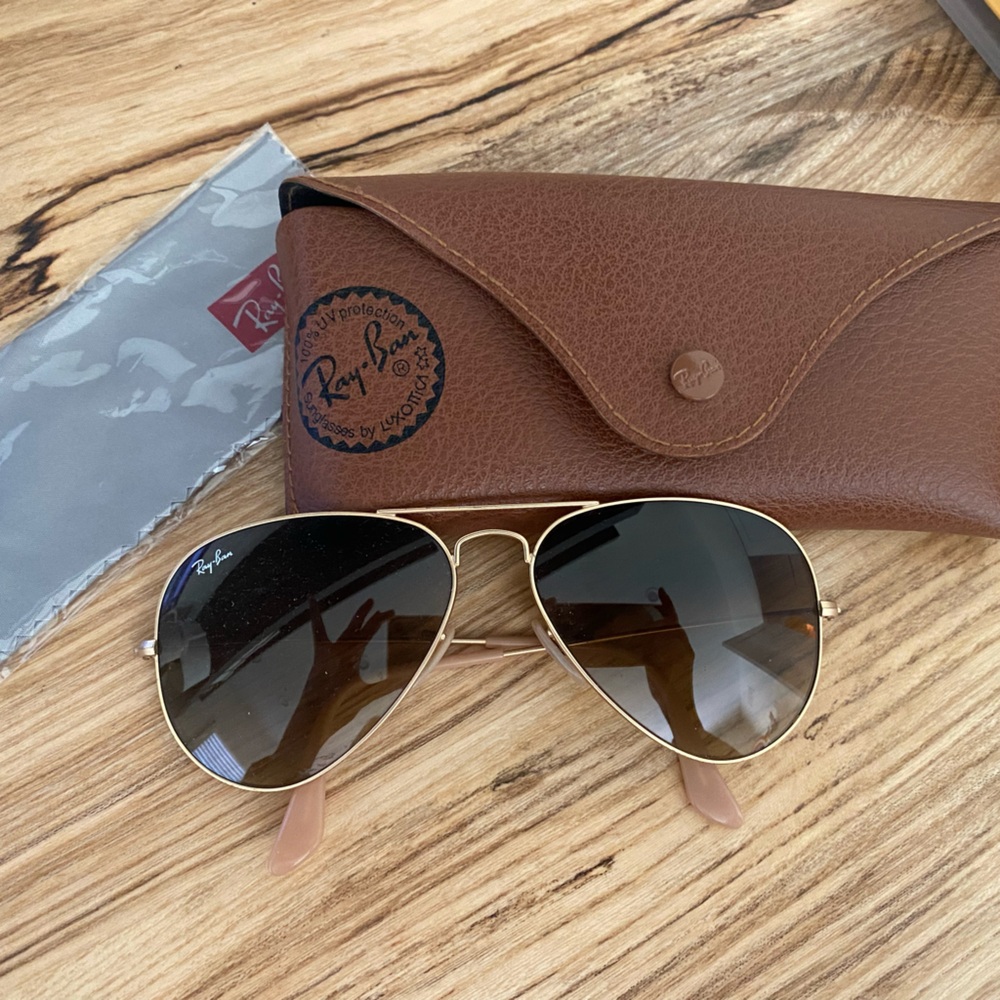 Ray ban aviators